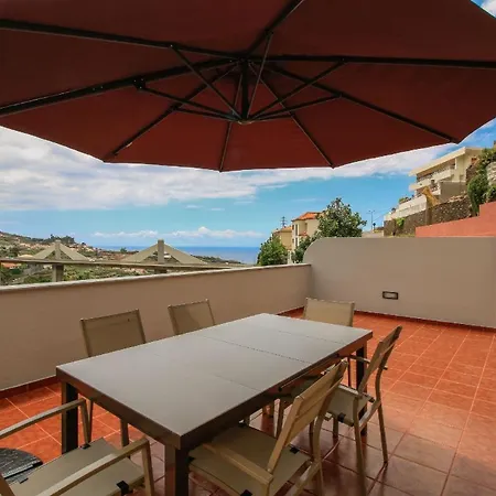 Ferienwohnung Fuer 6 Personen Ca 110 Qm In Cmara De Lobos, Madeira Suedkueste Von Madeira Apartment