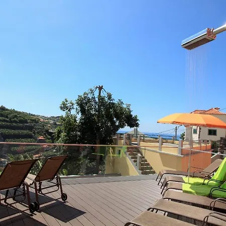 Ferienwohnung Fuer 6 Personen Ca 110 Qm In Cmara De Lobos, Madeira Suedkueste Von Madeira Apartment Camara de Lobos